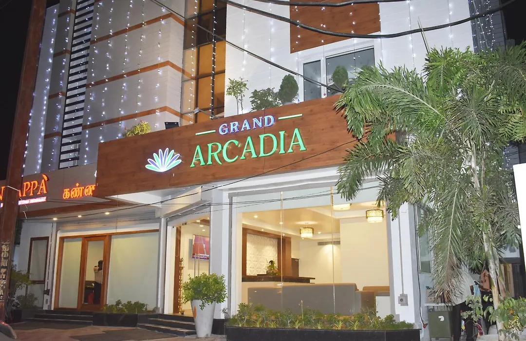 Grand Arcadia-1