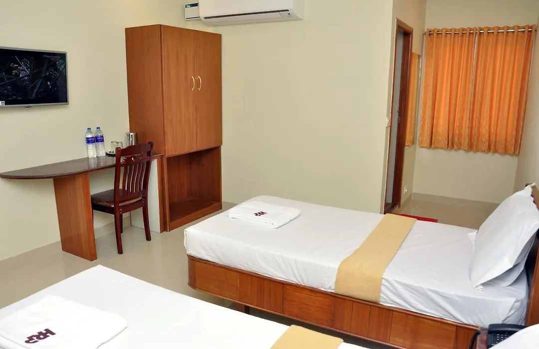 Hotel Raams Park-1