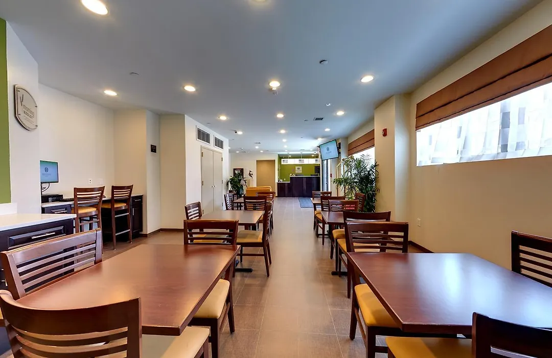 Hillside Hotel-1