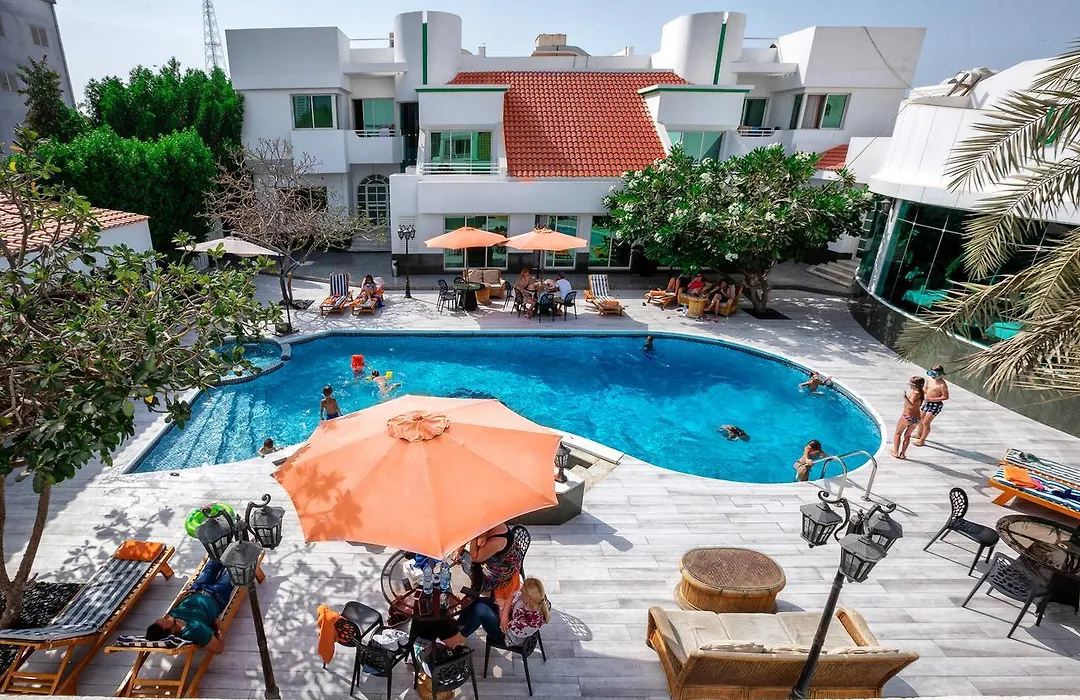 Al Khalidiah Resort-1