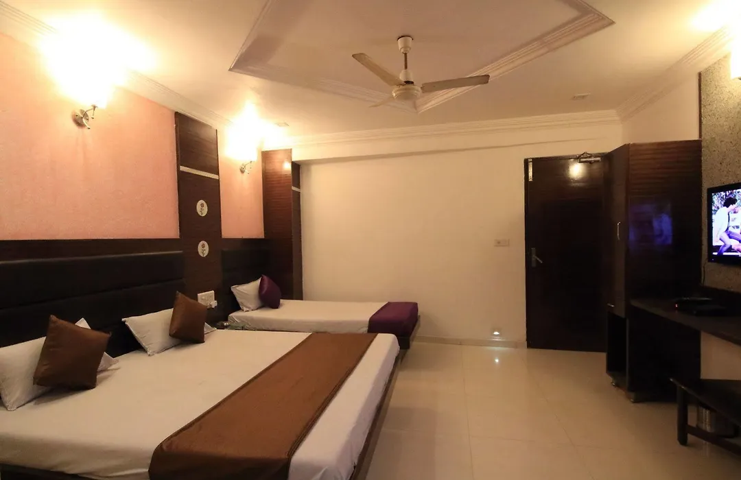Hotel Kanchan Palace-1