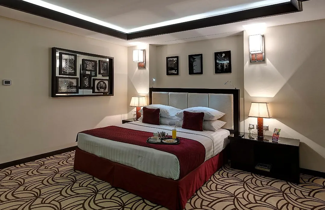 Raintree Rolla Hotel-1