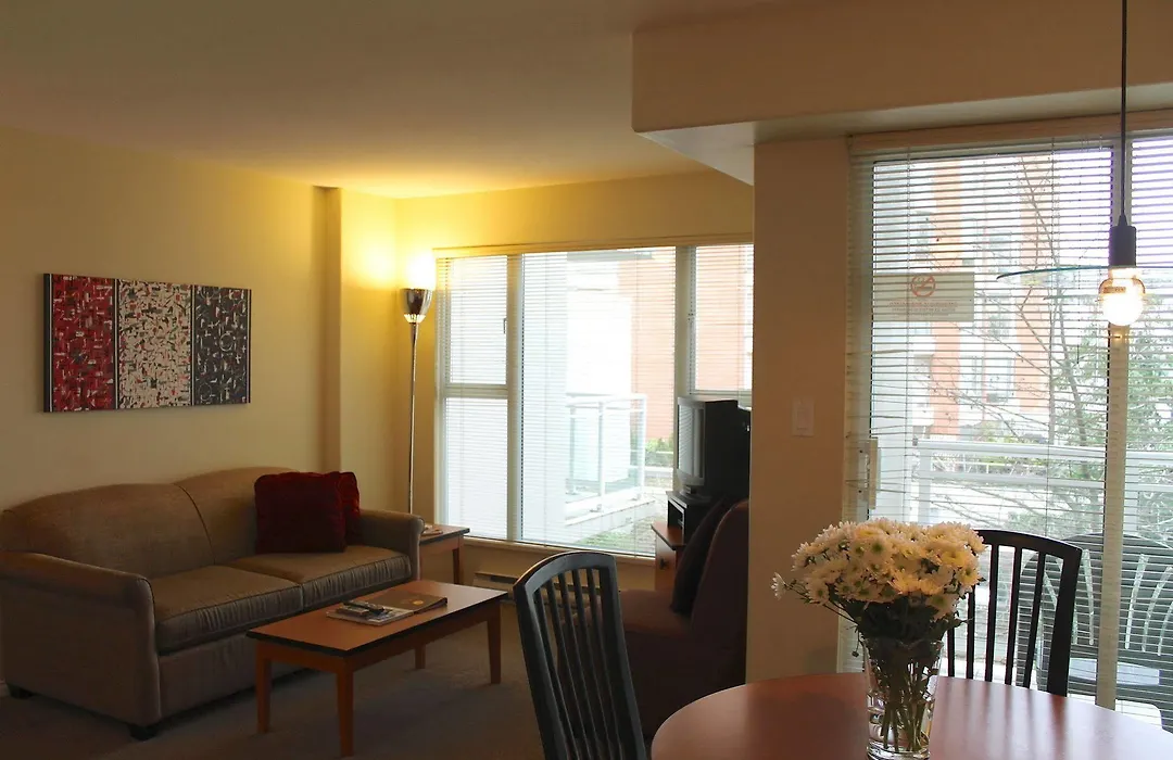 910 Beach Apartment-1