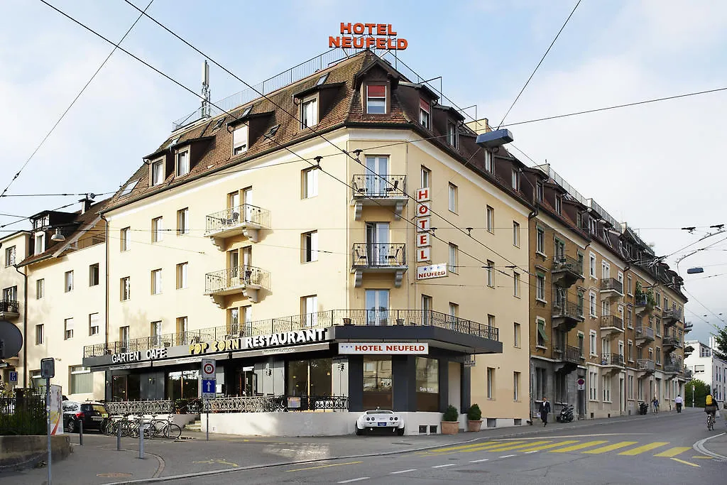 Hotel Neufeld-1