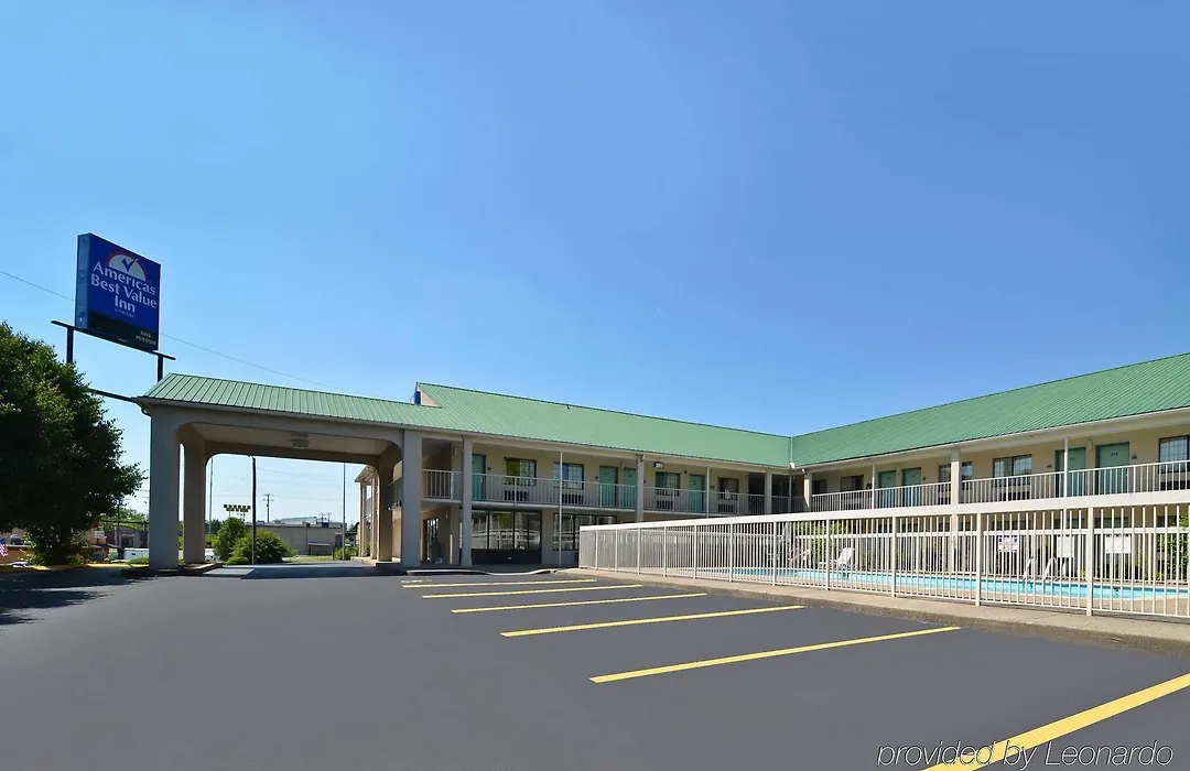 Rodeway Inn-1
