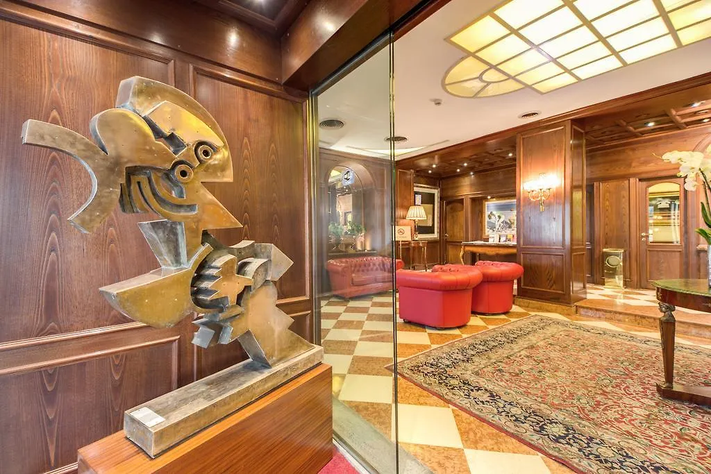 Hotel Romana Residence-1