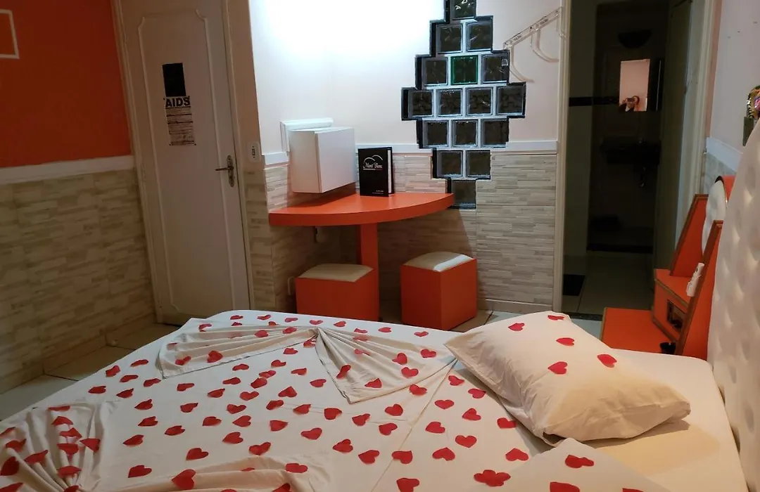 Motel Mont Blanc Gru-1