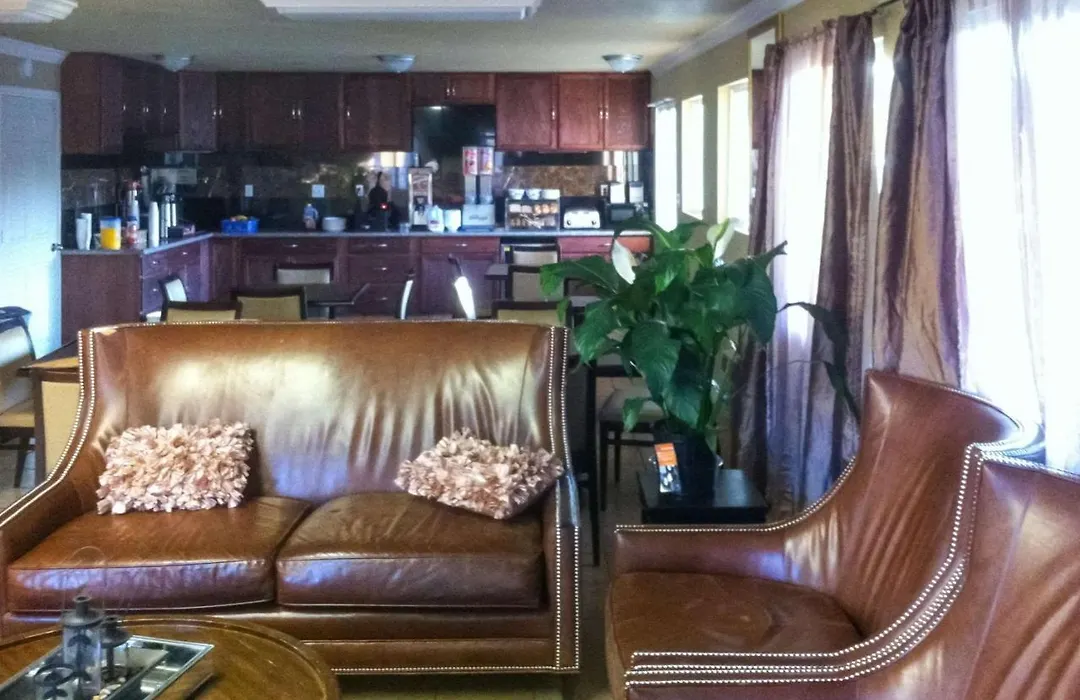 1St Interstate Inn-1