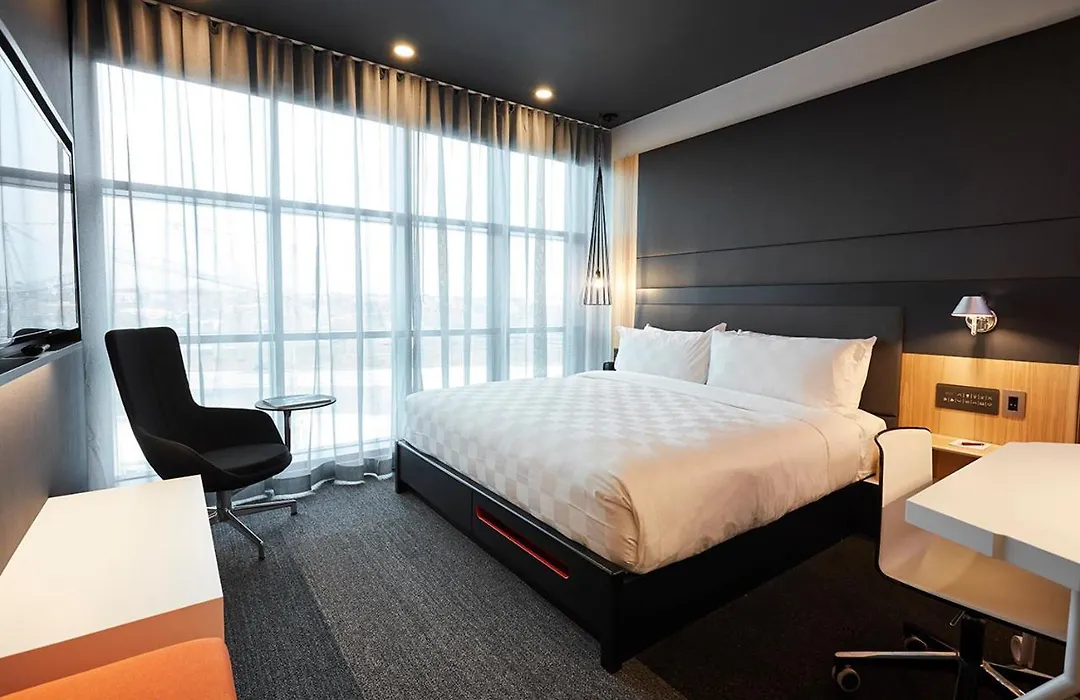 Alt Hotel Saskatoon-1