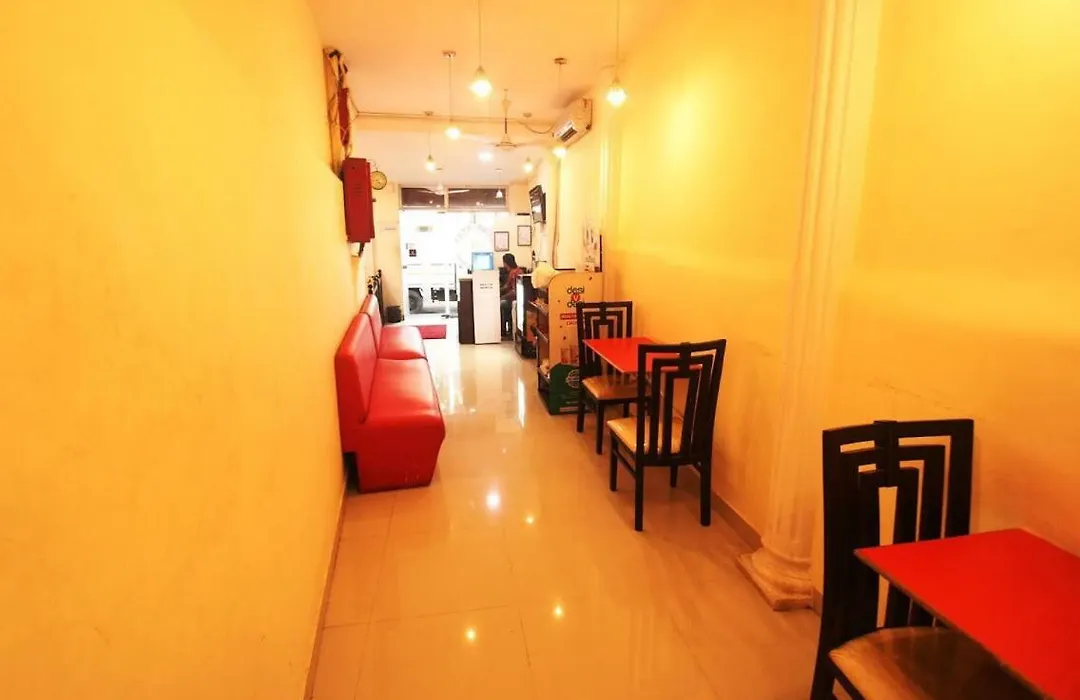Town Hostel Mumbai - Ac Dormitory-1