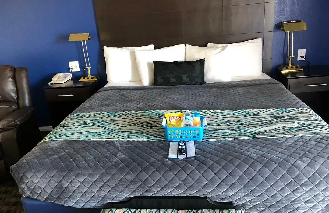 Budget Inn & Suites-1