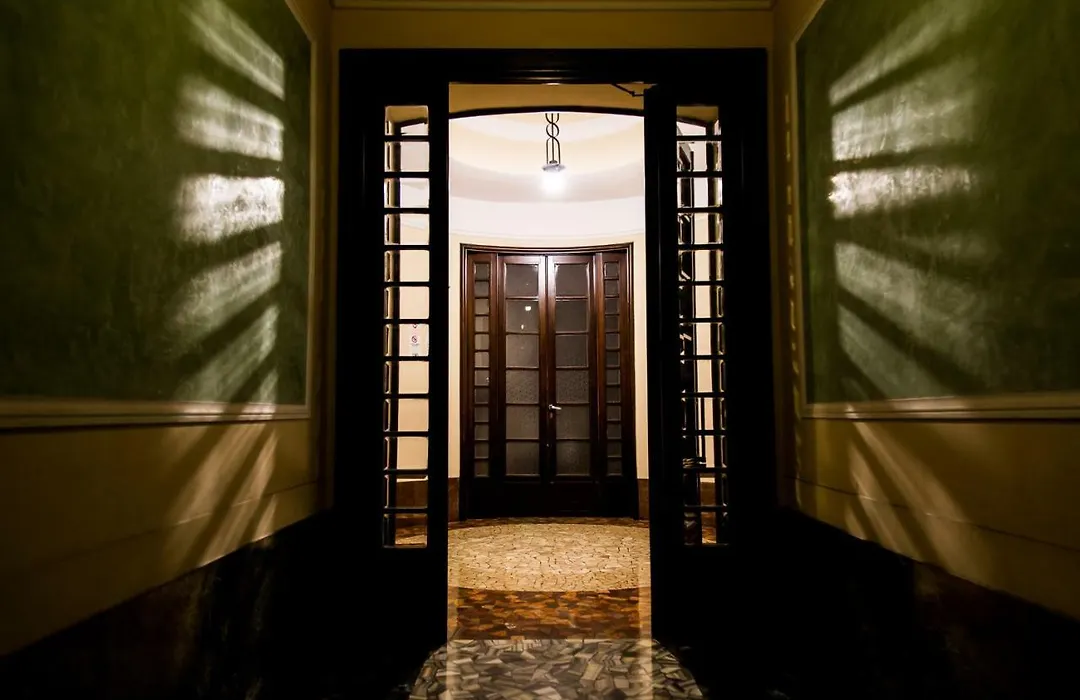 B&B Zara-1