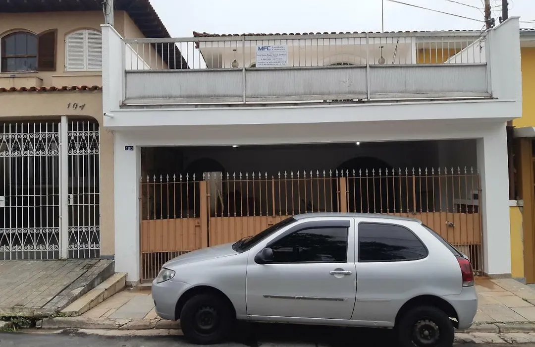 O Albergue Hostel-1