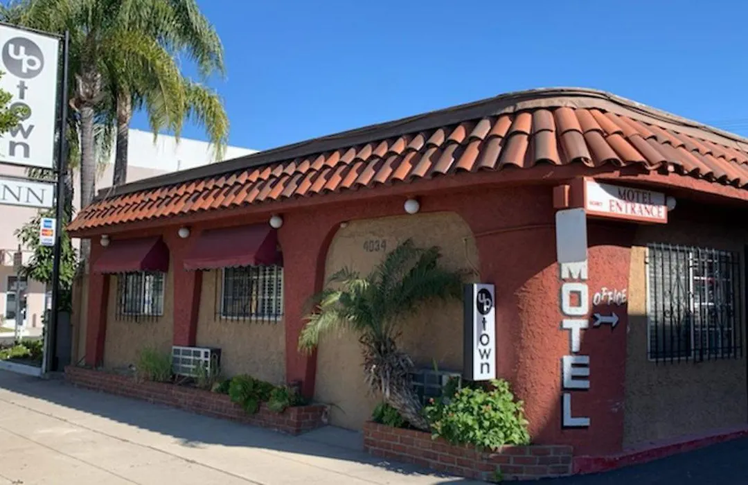 Uptown Inn-1