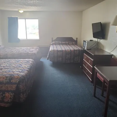 Econo Inn And Suites-2