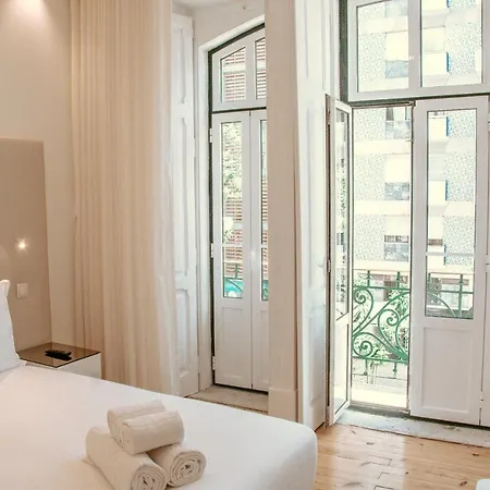 Le Premier Lisbon Suites-3