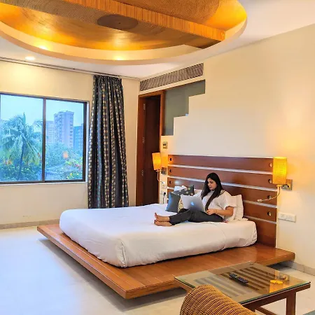 Hotel Jewel Of Chembur-2