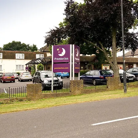 Premier Inn Gatwick Crawley-2