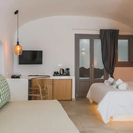 Eternity Suites Santorini-2