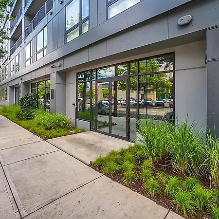 Luxury Furnished Apartments By Hyatus Downtown At Yale-2