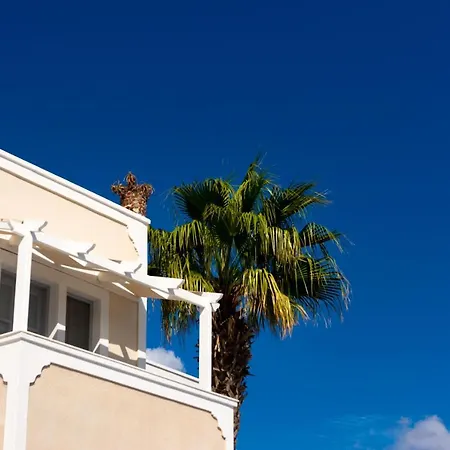 Hotel Thira-3