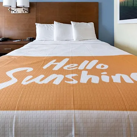 Days Inn By Wyndham Hartford/Closest Downtown-2