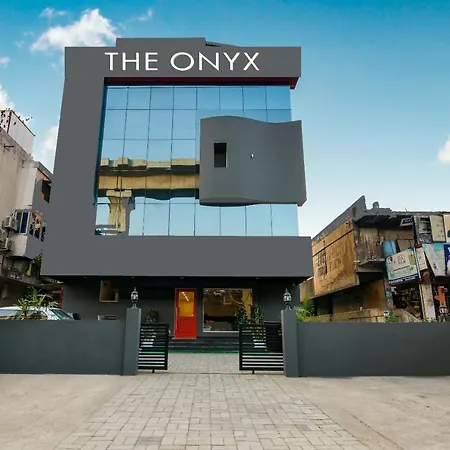 Hotel The Onyx-2