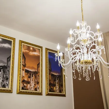 Hotel Des Artistes-3