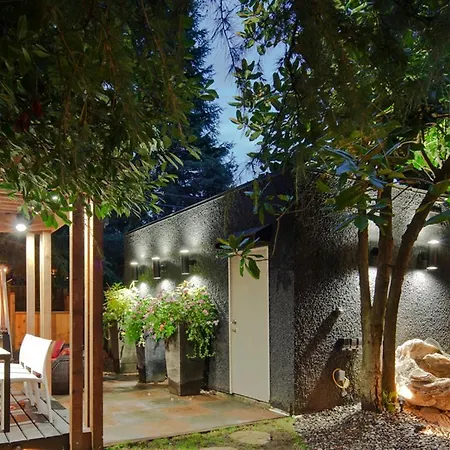 Contemporary Home B&B-3