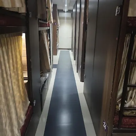 Almas Dormitory Andheri West-3