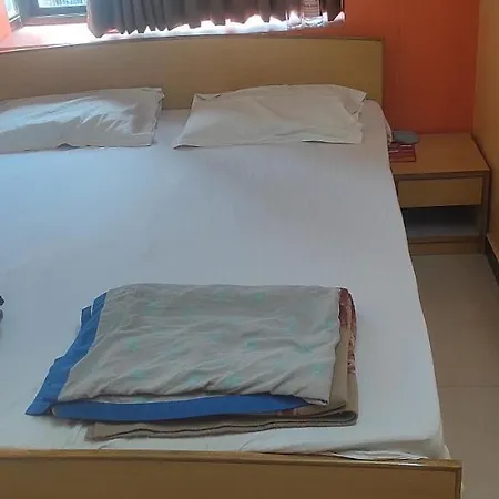 Hotel Tirupati-3