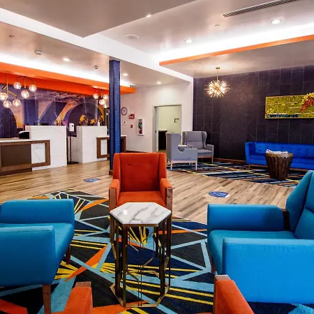 La Quinta By Wyndham Oklahoma City Airport-3