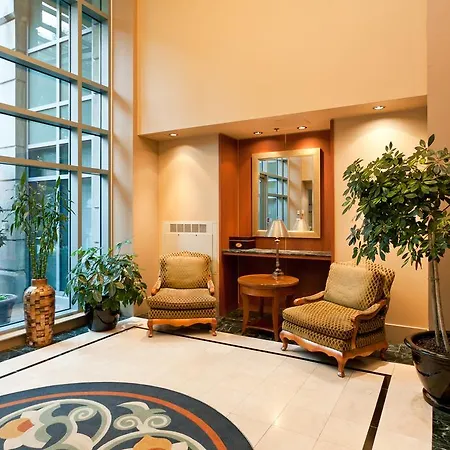 Lord Stanley Suites On The Park-2