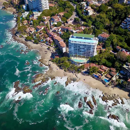 Modern Newly Remodeled Oceanfront 2X2 Lower Conchas Chinas Condo-3