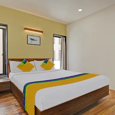 Itsy Hotels Shivshakti-2