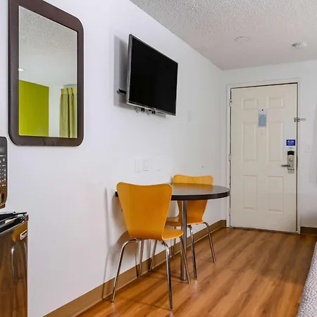 Motel 6-Fresno, Ca - Yosemite Hwy-3