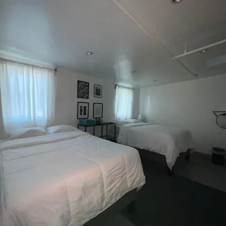 Culver City Hostel-2