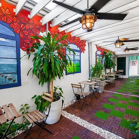 Tapia Haus 103 - San Juan, Beach Vibes Walking Distance-2