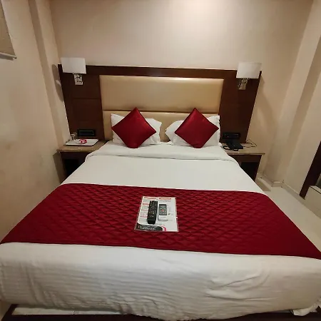 Oxford Hotel Powai-3