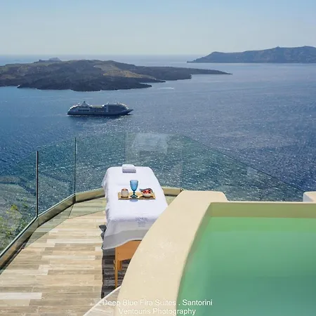 Fira Deep Blue Suites-2