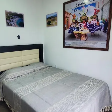 Hostal Guelaguetza Bano Compartido-2