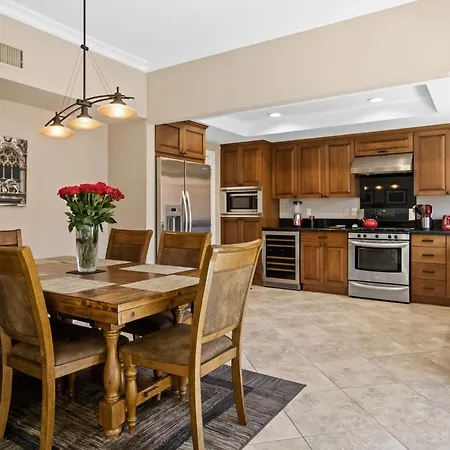 The Waverly 30 Day Minimum Townhouse-2