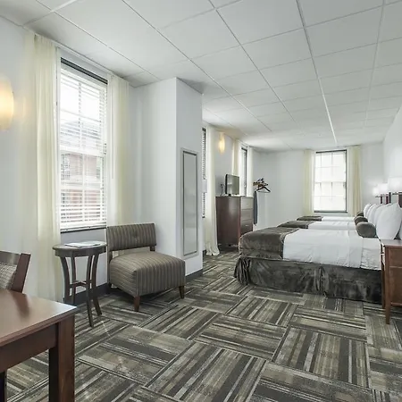 Hotel 140-3