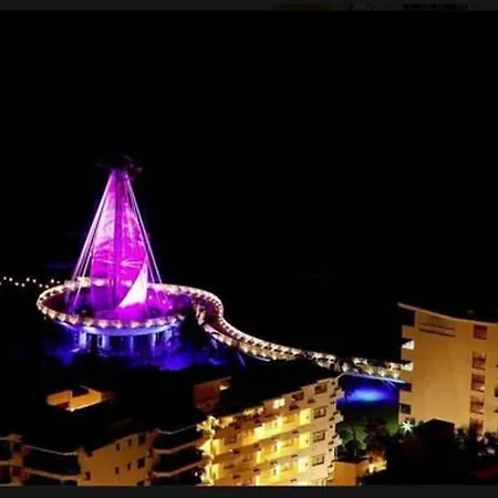 Emperador Vallarta Beachfront Hotel And Suites-2
