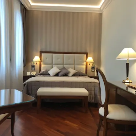 Hotel Pierre-2