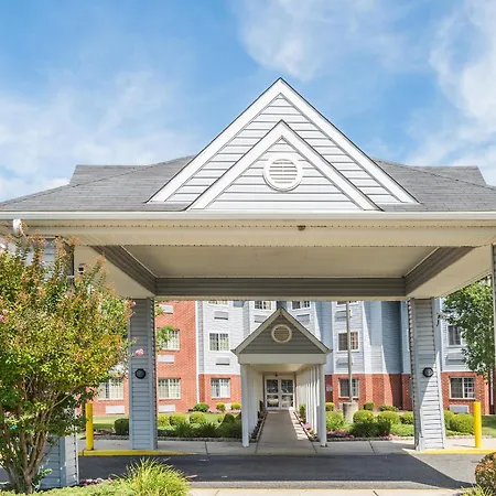 Microtel Inn & Suites By Wyndham Philadelphia Airport-2