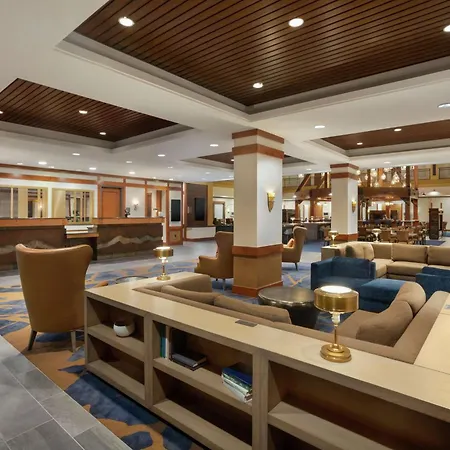 Embassy Suites By Hilton Denver International Airport-3