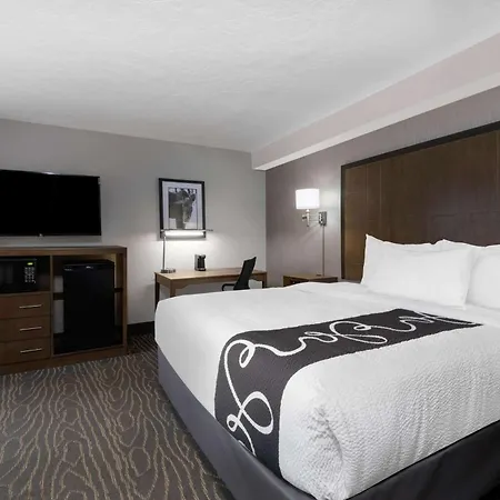 La Quinta By Wyndham Anchorage Airport-3