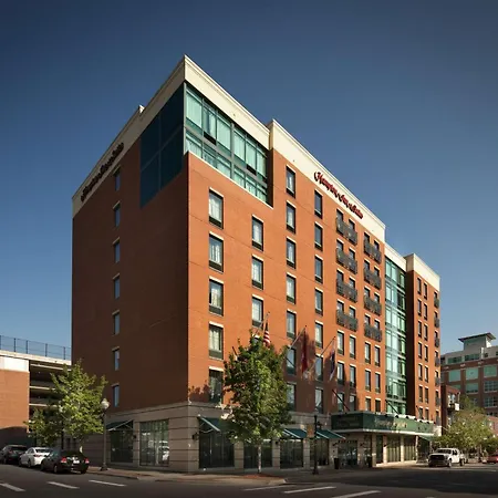 Hampton Inn & Suites Little Rock-Downtown-3