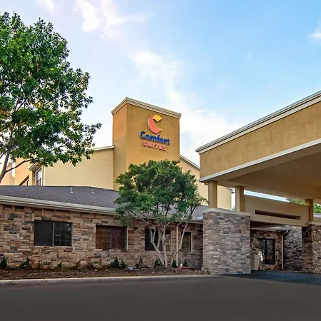 Comfort Suites Nw Dallas Near Love Field-3
